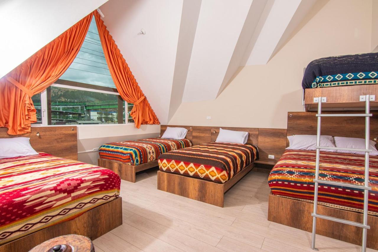 The Traveler Hostel 오타발로 외부 사진